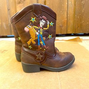 Disneys Woody & Bullseye cowboy boots